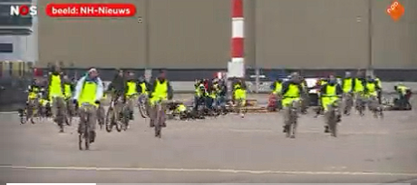 Amsterdam airport police